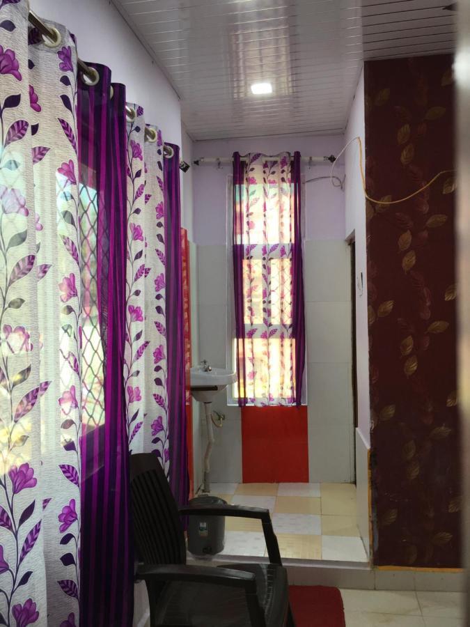 Hotel RAJVIHAR Pachmarhī Buitenkant foto